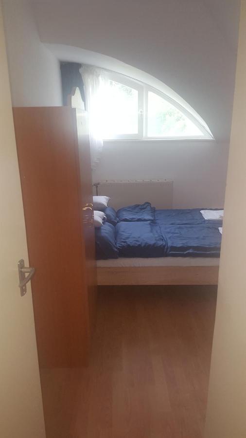 Bliss Apartment Тата Екстер'єр фото